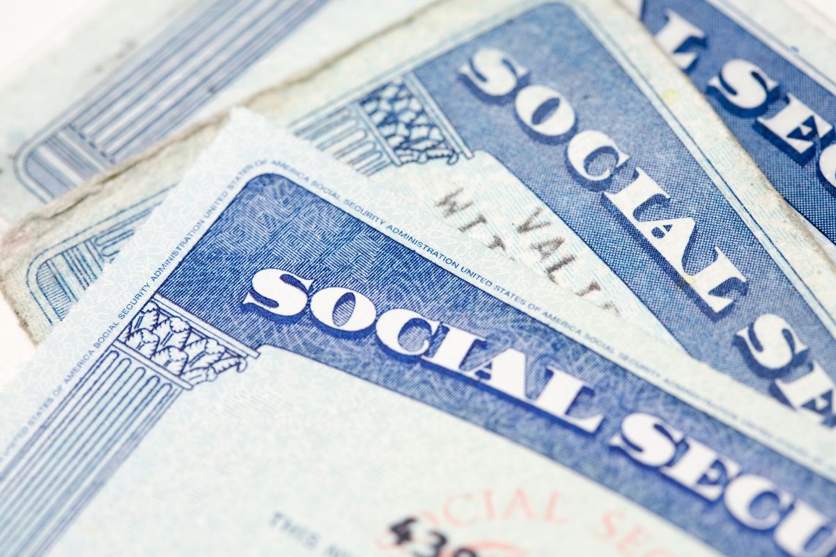 A Simple Guide to Claiming and Maximizing Social Security Benefits