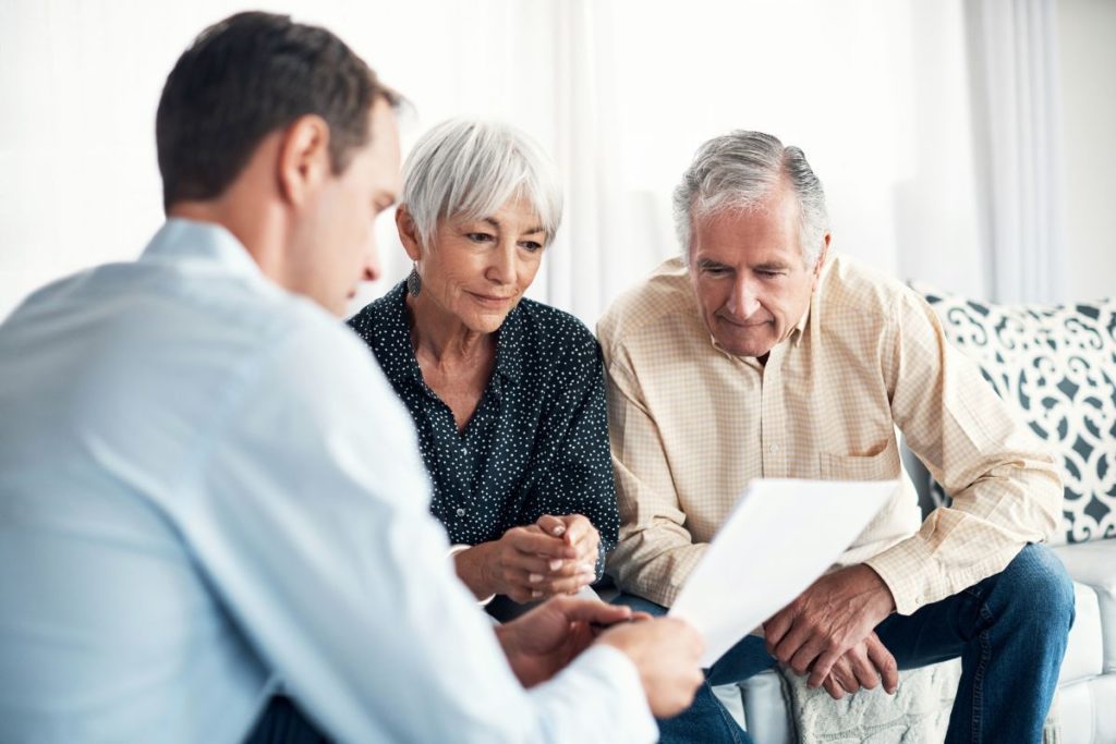 How to Talk to Your Aging Parents About Finances