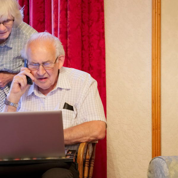 How Seniors Can Avoid Area Code Scammers